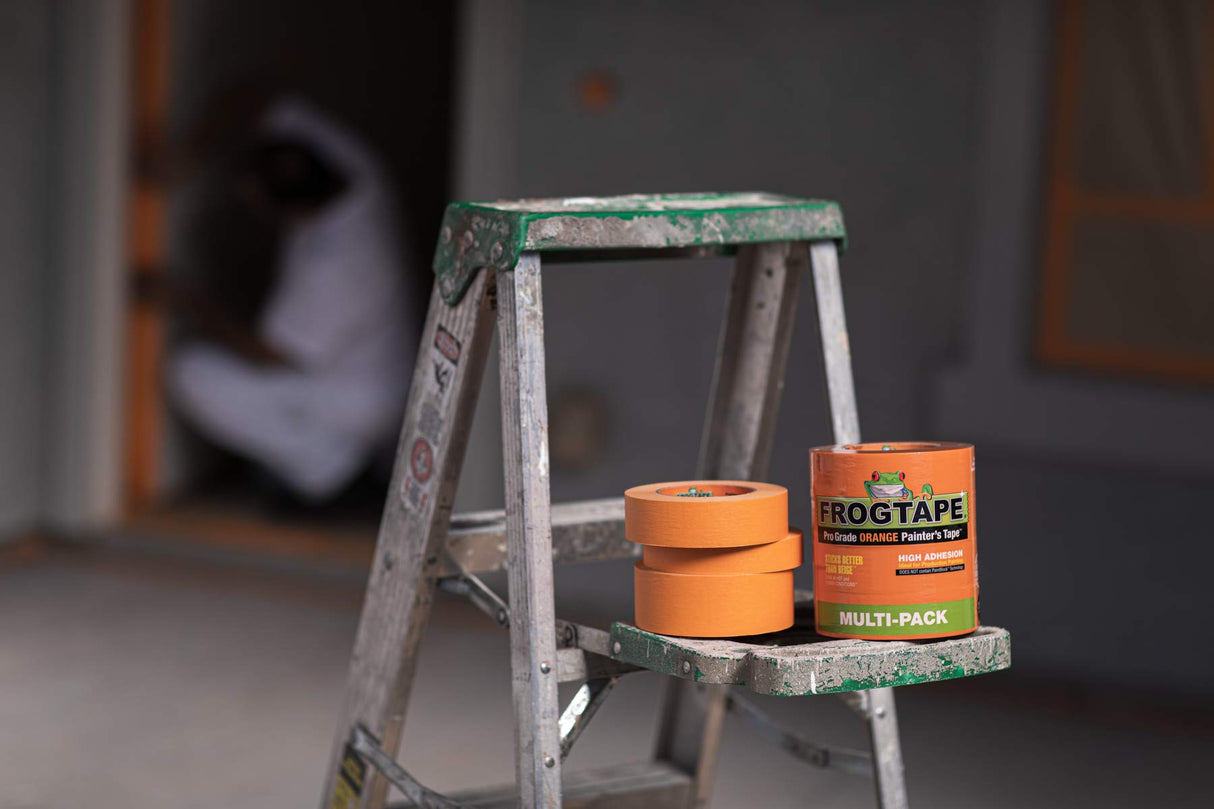 FrogTape Pro Grade Orange Painter’s Tape for Interior and Exterior Applications, 1.41" x 60 yard Roll, 4-Pack FROGTAPE