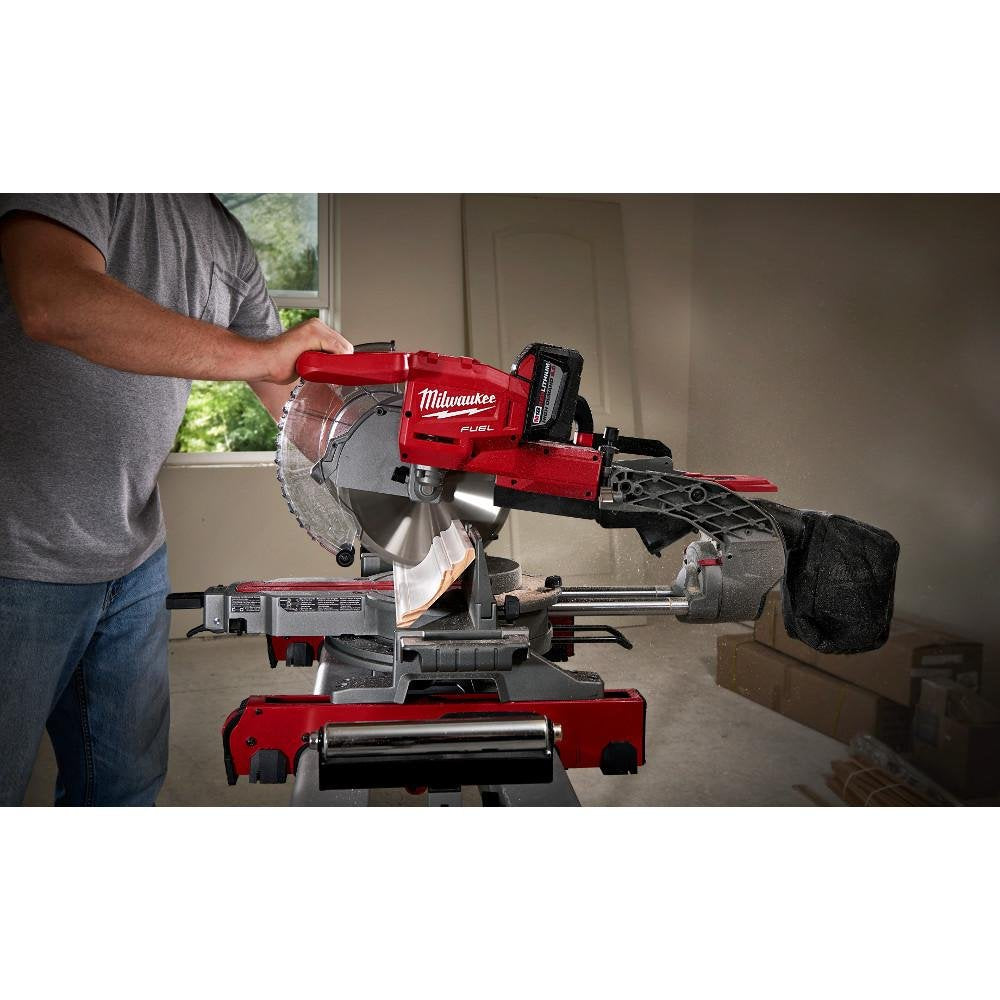 Milwaukee M18 18-Volt FUEL Lithium-Ion Cordless Brushless 10 in. Dual Bevel Sliding Compound Miter Saw Kit