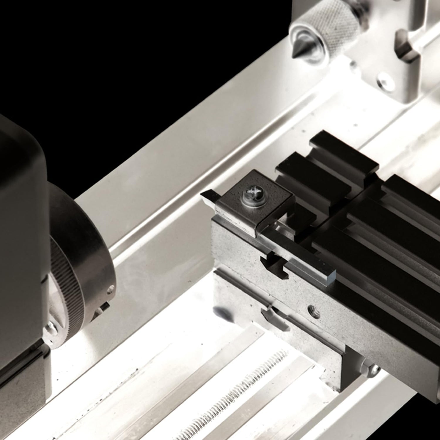 ZR® All-metal Miniature Lathe 36W 20000rpm Didactical Mini metal Lathe Machine for Hobbyist Woodworking Craft Zr