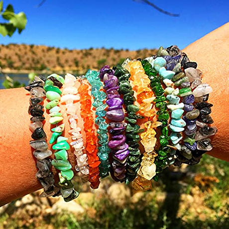 600PCS Crystal Stone Beads for Jewelry Making, Natural Chip Stone Beads 5-8mm Irregular Gemstones Multicolored Rock Loose Beads for Ring, Earrings, CEALXHENY