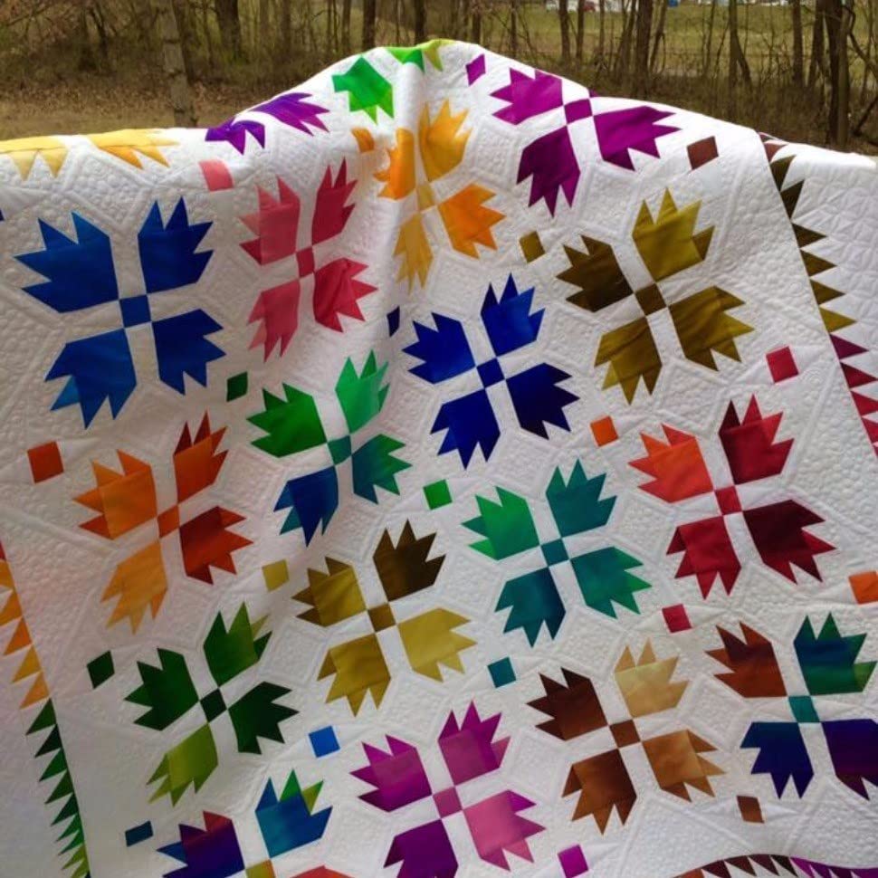 200PCS 4" x 4" 100% Precut Cotton Fabric Squares Fabric Bundles for Sewing, Quilt Potholders DIY& Quilting Beginners newamishquilt