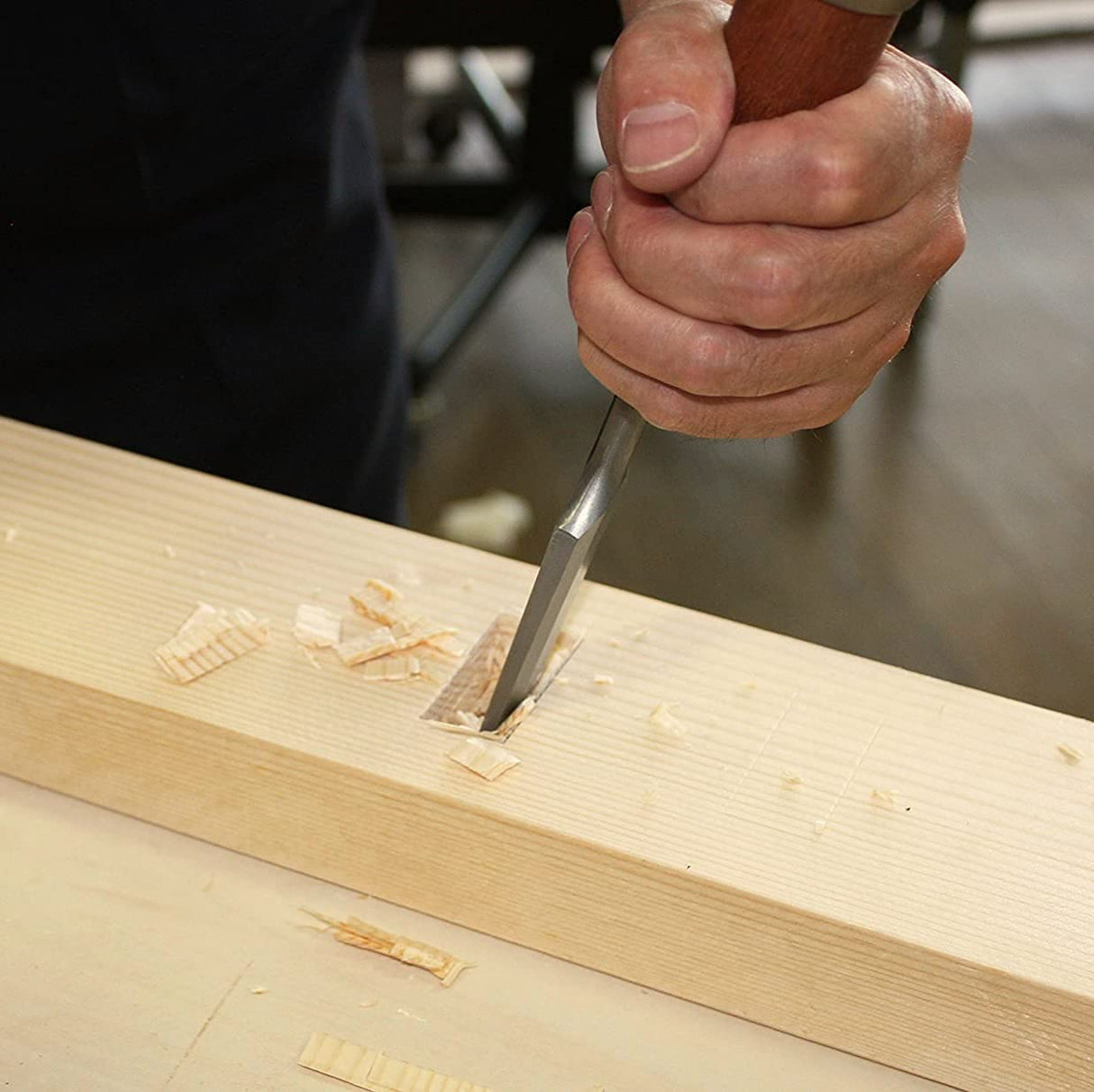 KAKURI Japanese Woodworking Tool Set, Professional Carpentry Tool Kit 8 Pcs (Japanese Pull Saws, Hammer, Chisels, Plane, Auger, Square), Japanese Red KAKURI