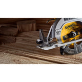 DEWALT DCS512J1 XTREME™ 12V MAX* 5-3/8 in. Brushless Cordless Circular Saw Kit DEWALT