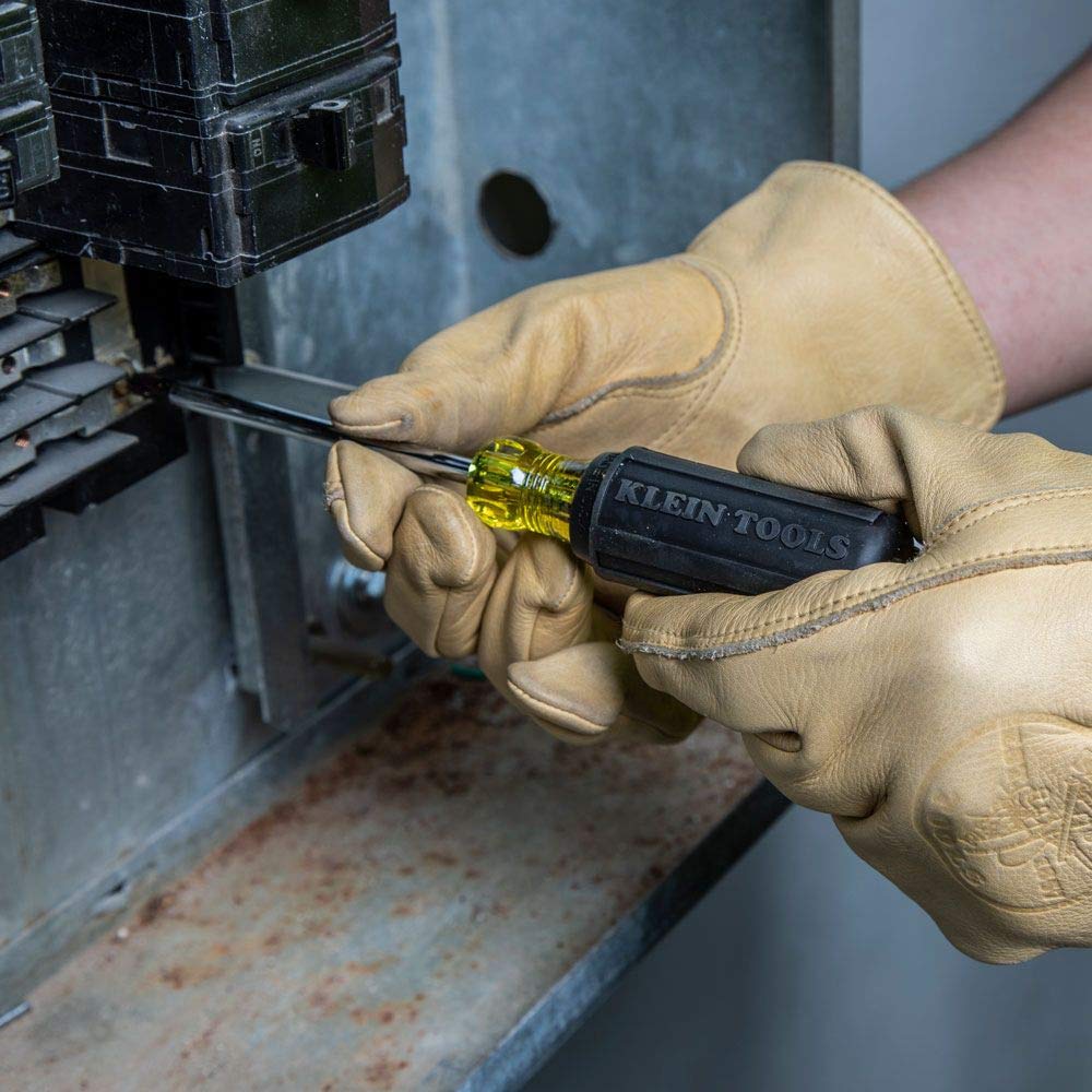 Klein Tools 85074 Screwdriver Set 6-Piece Includes 3 All-Purpose Flathead, 3 Phillips, Cushion Grip Comfort, Precision Machined Screwdrivers Klein Tools