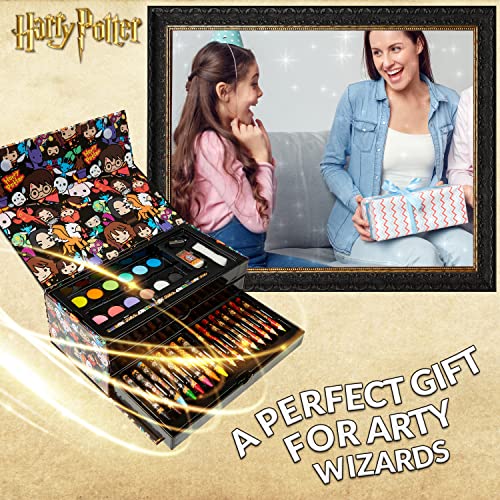 Harry Potter Art Set, Colouring Sets for Children, Over 40 Art Supplies for Kids in Travel Case Harry Potter