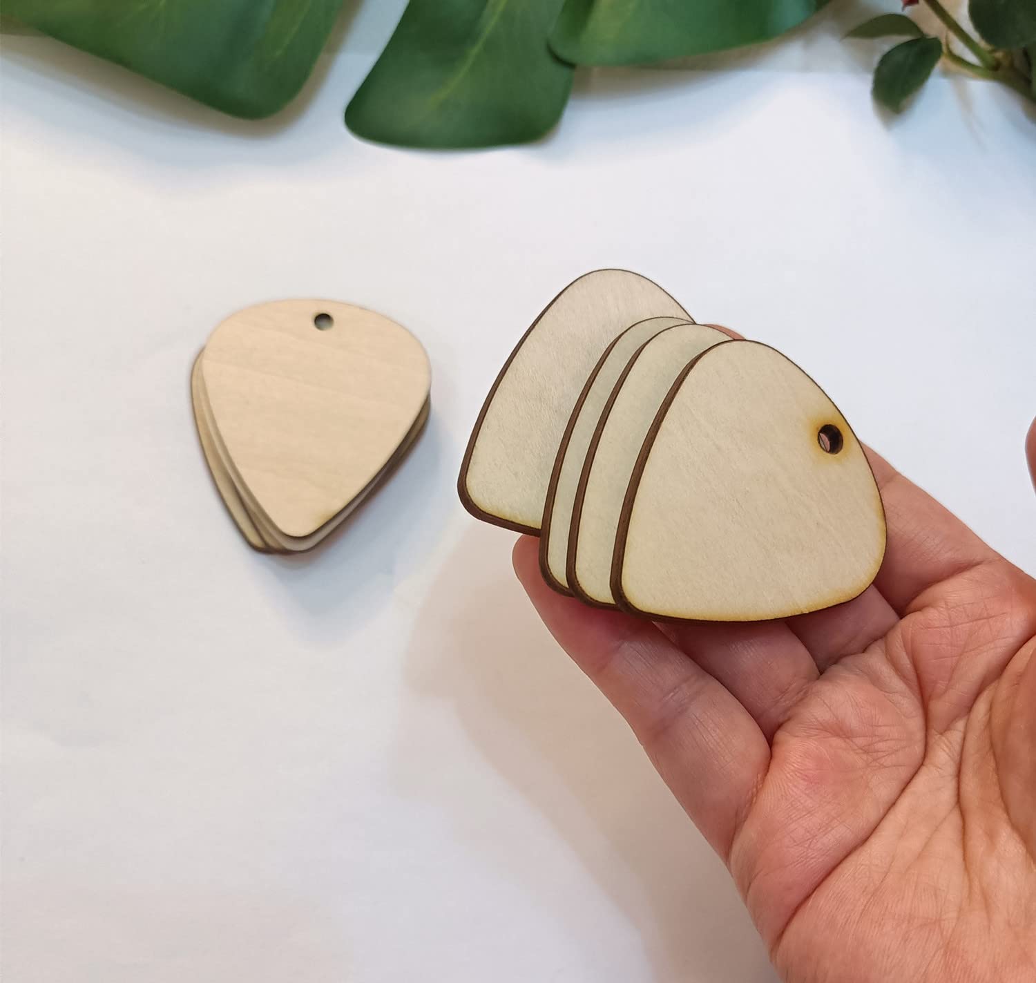 30pcs of Guitar Pick Shape Natural Wood Earrings Blanks,DIY Unfinished Laser Cut Natural Wood Earrings,Blank Wood Jewelry Accessories (1.5'') Yuxuanish
