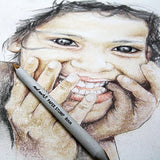 Mont Marte Pastel and Charcoal Blenders, 7 Piece. Comes with 4 Paper Stumps and 3 Paper Tortillions. Suitable for Use with Charcoals, Pastels and MONT MARTE