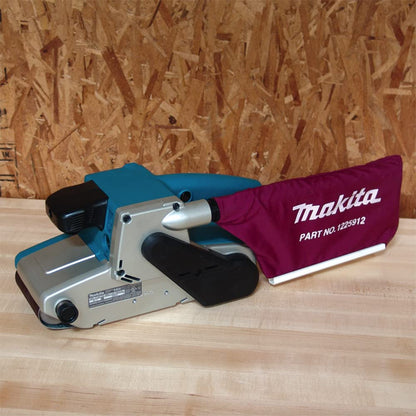 Makita 9404 4" x 24" Belt Sander, with Variable Speed , Blue