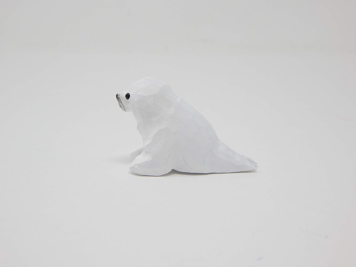 White Seal Figurine Statue Baby Pup Small Animal Sculpture Art Home Decoration Wood Carved Selsela