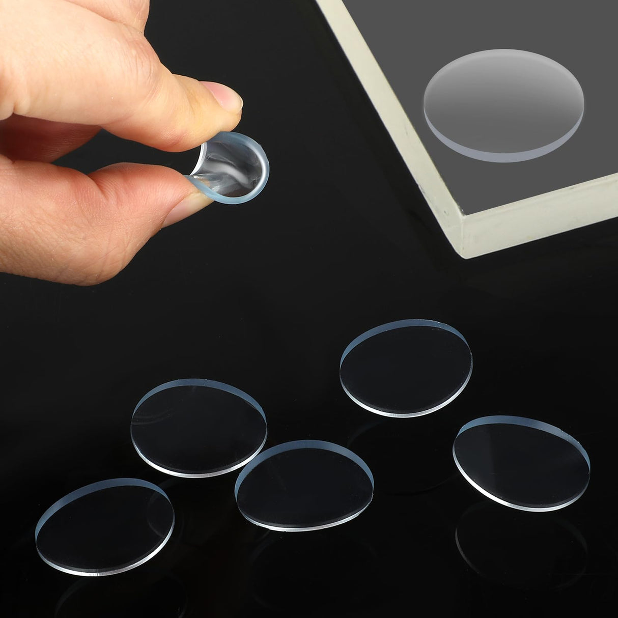 40PCS 25mm Glass Table Top Bumper, Anti Slip Pads Rubber Glass Table Top Grippers Silicone Rubber Pads Non-Adhesive Clear Cushioning pad for Dining, Teaaha