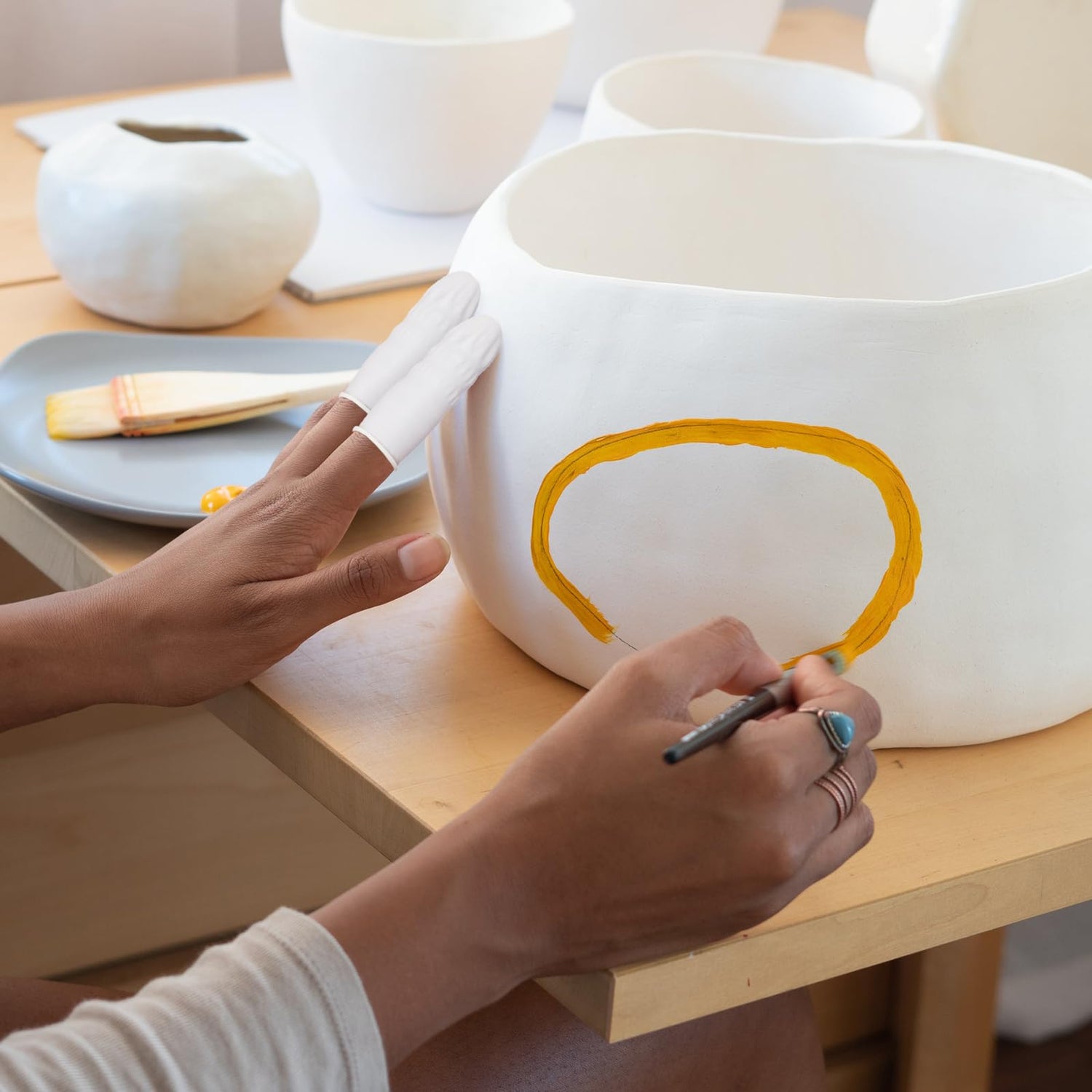 tifanso Finger Cots Finger Protectors, Medium Finger Gloves Disposable, Finger Covers Protection for Finger Tips, Finger Sleeve Thumb Protector tifanso