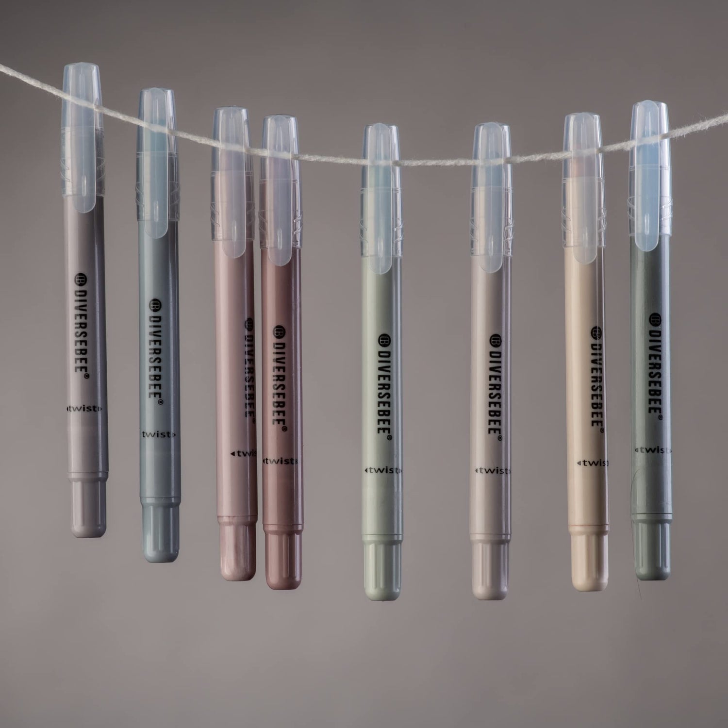 DIVERSEBEE No Bleed Highlighters and Pens, 8 Pack Assorted Gel Highlighters Set, Cute Markers, Journaling School Supplies, Accessories (Dusty) DIVERSEBEE