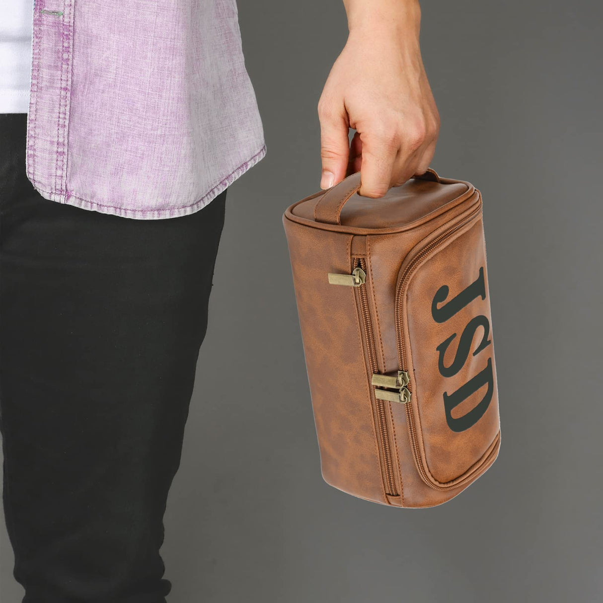 Personalized Leather Toiletry Bag For Men with Hook, Groomsmen Gifts Travel Bag Laser Engraved Name Monogram Leather Gift Anniversary Gift For Him Bleggeit