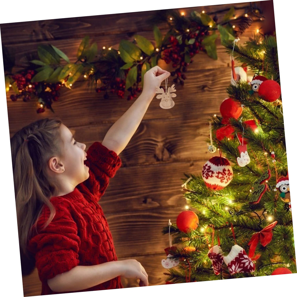 EXCEART 60 Pcs Christmas Deer Pendant Deer Head Wood Cutouts Wooden Deer Head Christmas Ornaments Reindeer Wooden Decor Christmas Tree Decorations EXCEART