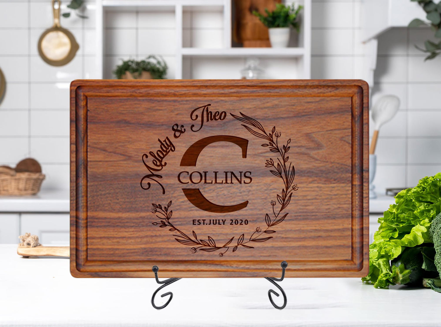 Silverhill Design Customized Love: Personalized Engraved Wood Cutting Boards for Couples - Ideal Gift for Weddings, Anniversaries, Housewarming and Silverhill Design