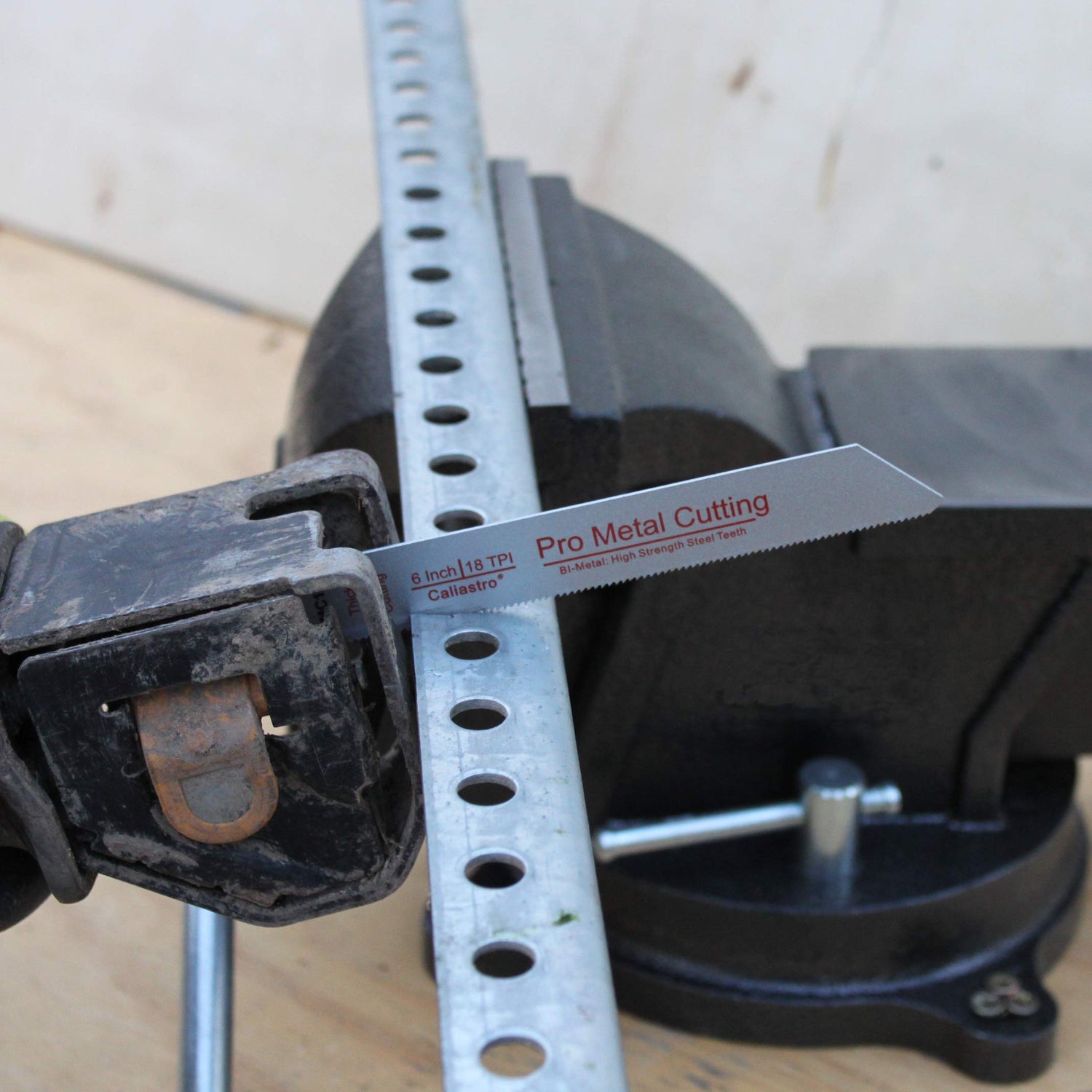 6-Inch Thick Metal Cutting Reciprocating Saw Blades (18 TPI) Made of Long Lasting Bi-Metal (HSS Teeth Bonded to HCS Body) - 8 Pack - Caliastro Caliastro