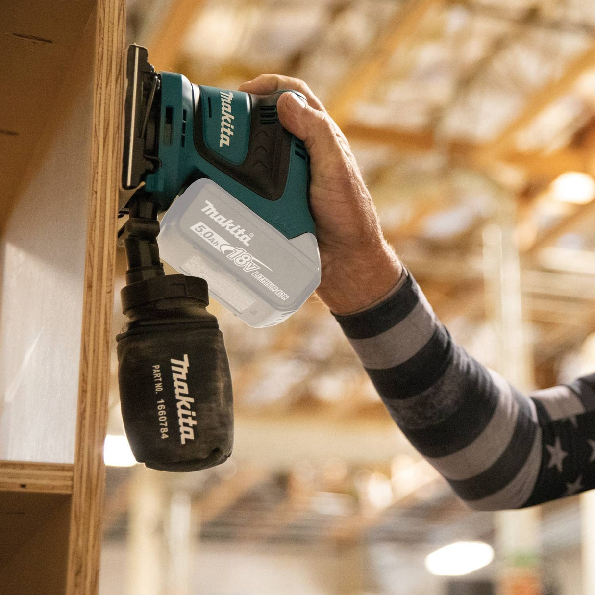 Makita XOB02Z 18V LXT® Lithium-Ion Cordless 1/4 Sheet Finishing Sander, Tool Only Makita