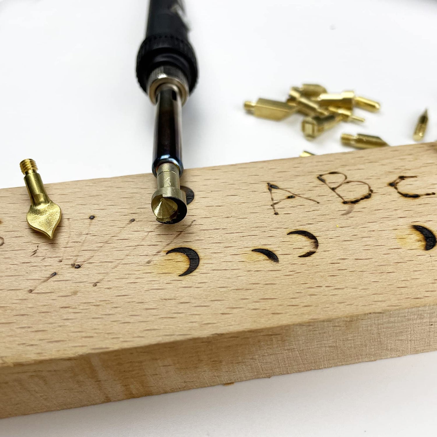 Wood Burning Tips Letters,Wood Burning Alphabet Template for Embossing and Carving Crafts (Metal) (Tips) Arokimi