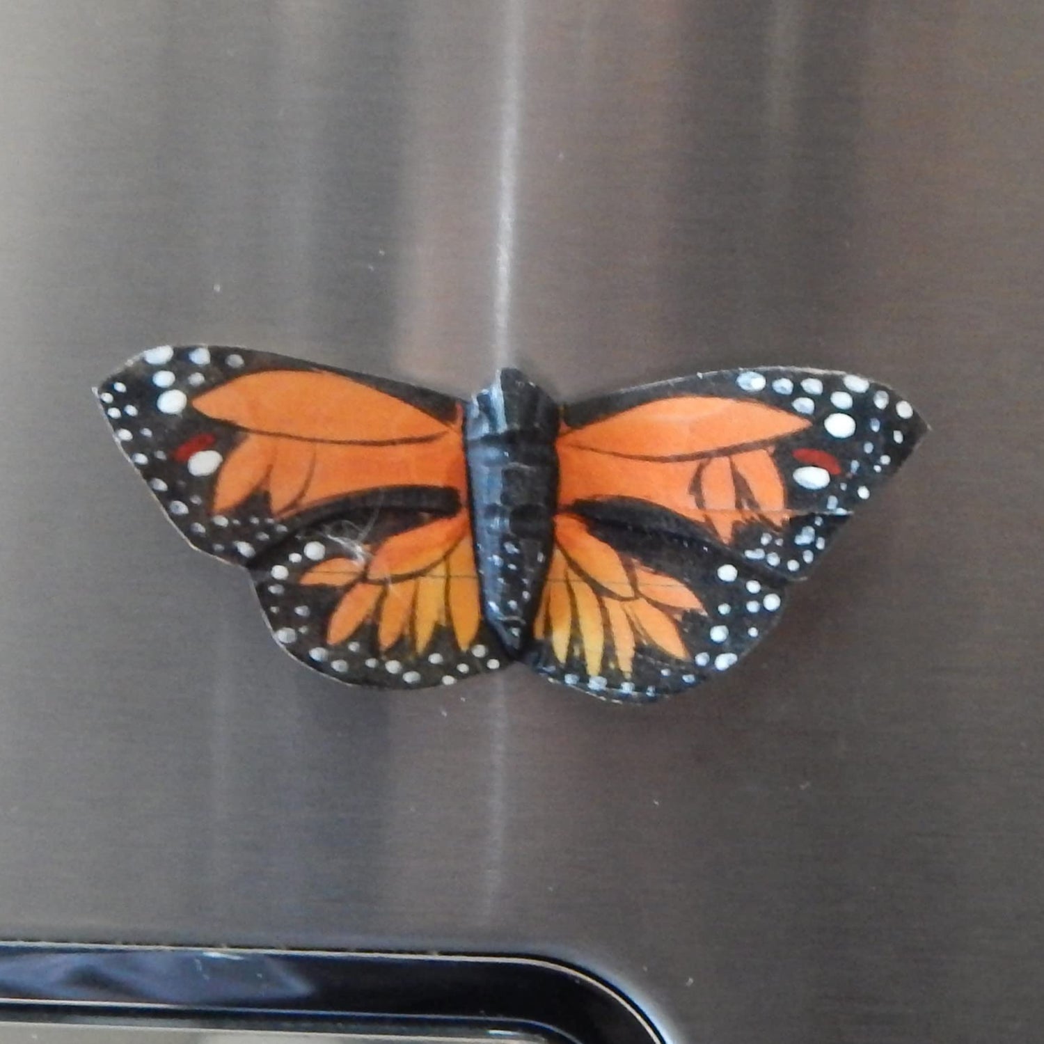 Wood Carved Animal Fridge Magnet Adult Kitchen Decor Cute Unique Custom Art Figurine (Butterfly) Selsela