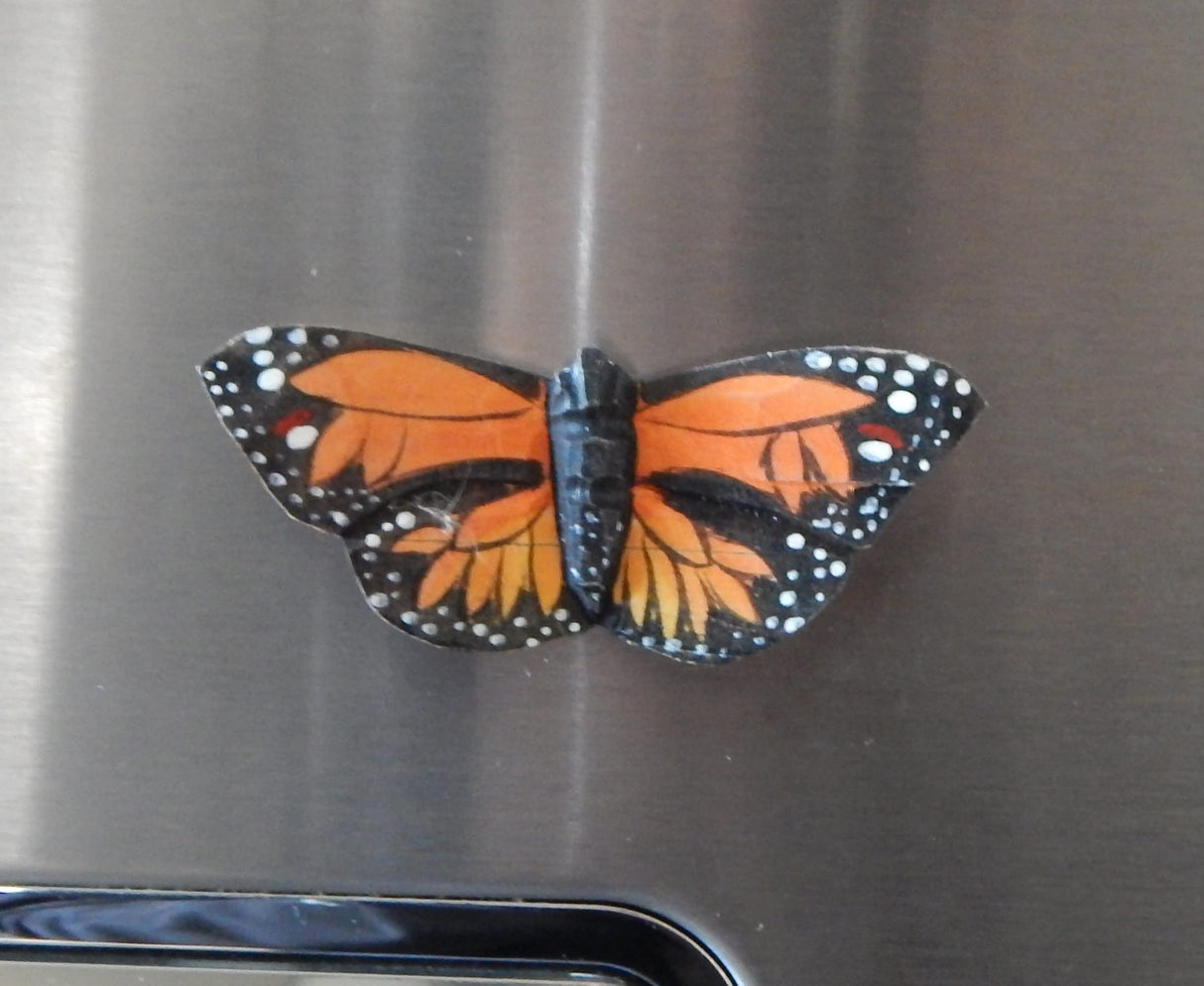 Wood Carved Animal Fridge Magnet Adult Kitchen Decor Cute Unique Custom Art Figurine (Butterfly) Selsela