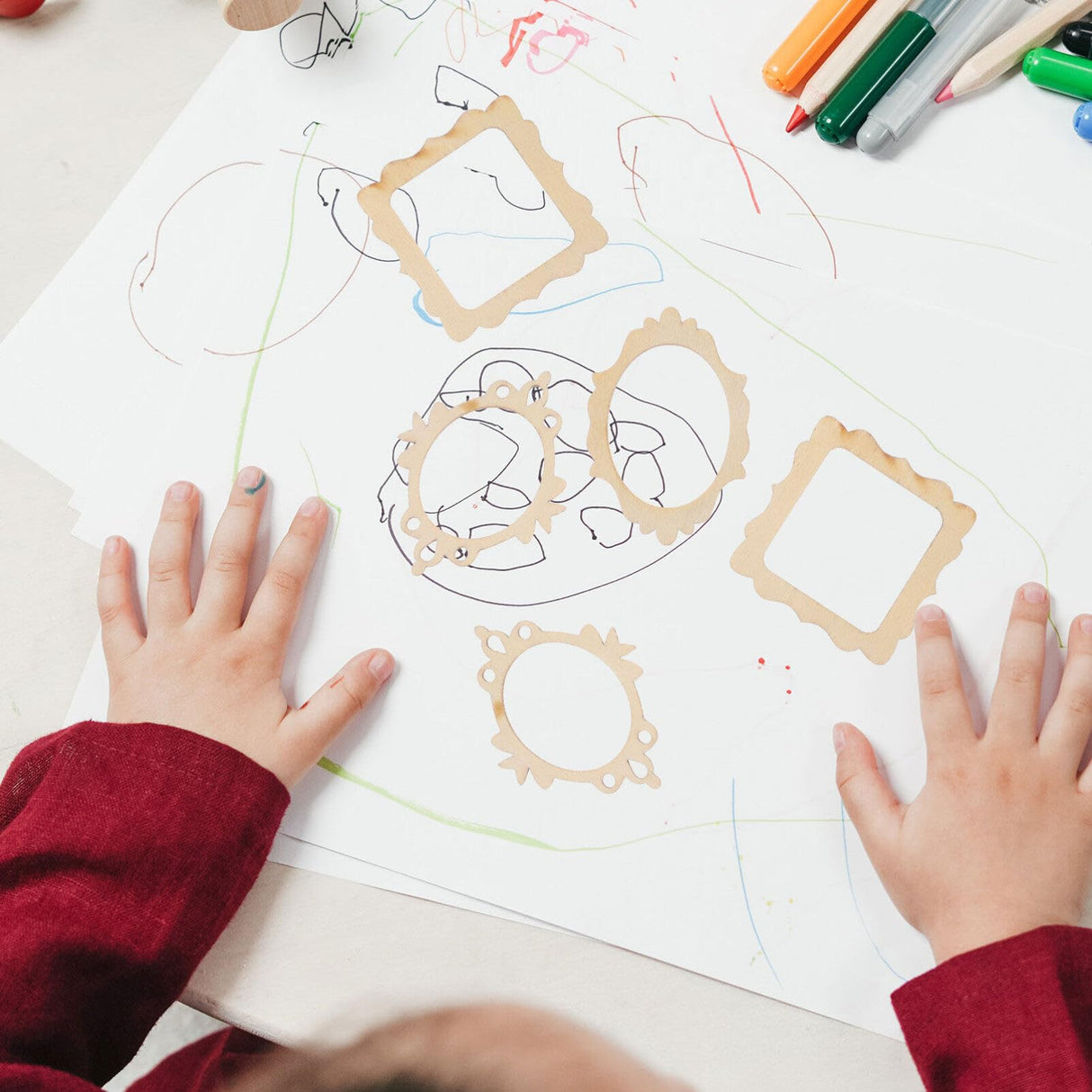 SEWACC 60 Pcs Unfinished Wood Photo Frame Pendants Wooden Cutouts Mini Picture Frame Wooden Shape Pieces for DIY Craft Ornaments Wood Picture Frames SEWACC