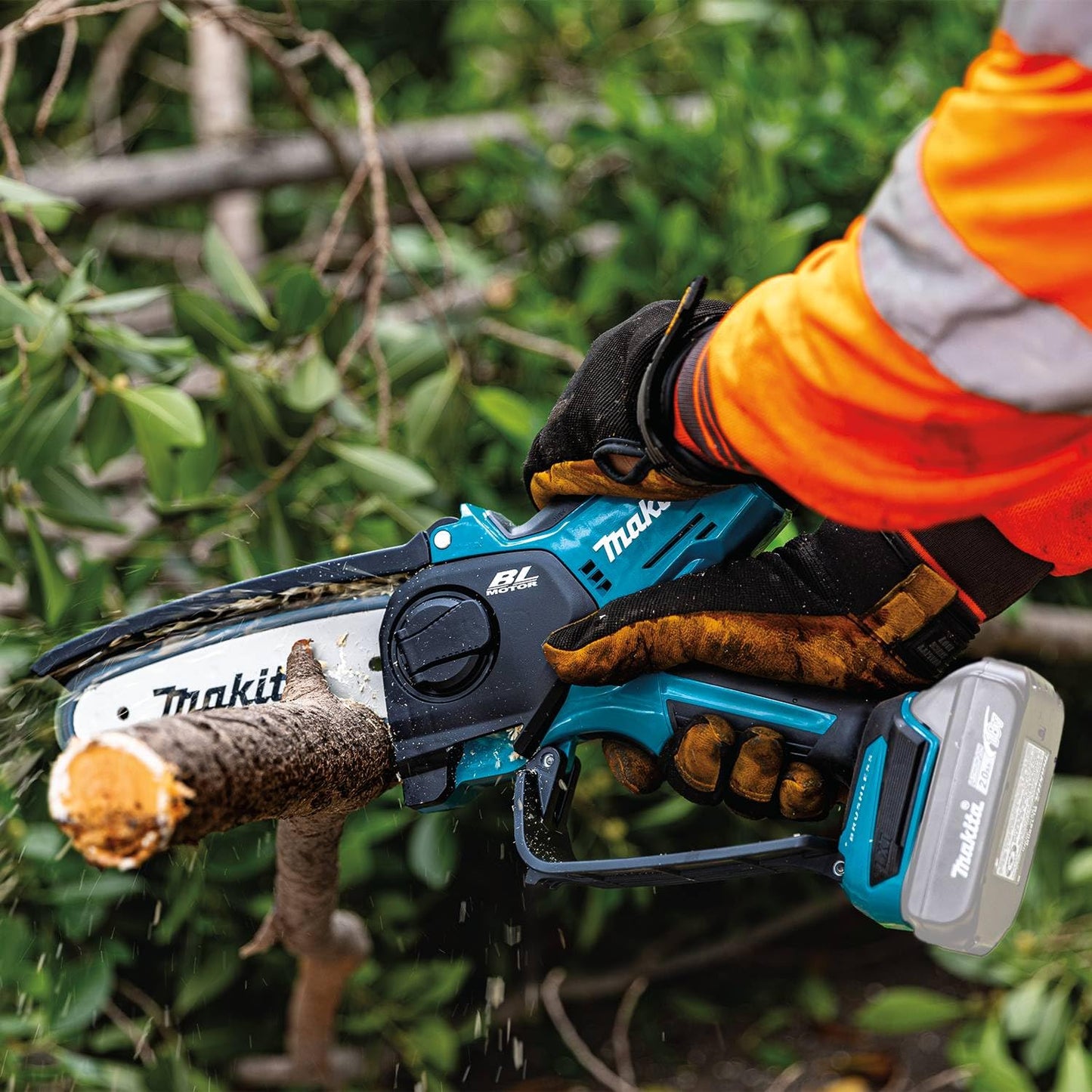 Makita XCU14Z 18V LXT® Lithium-Ion Brushless Cordless 6" Pruning Saw, Tool Only - WoodArtSupply