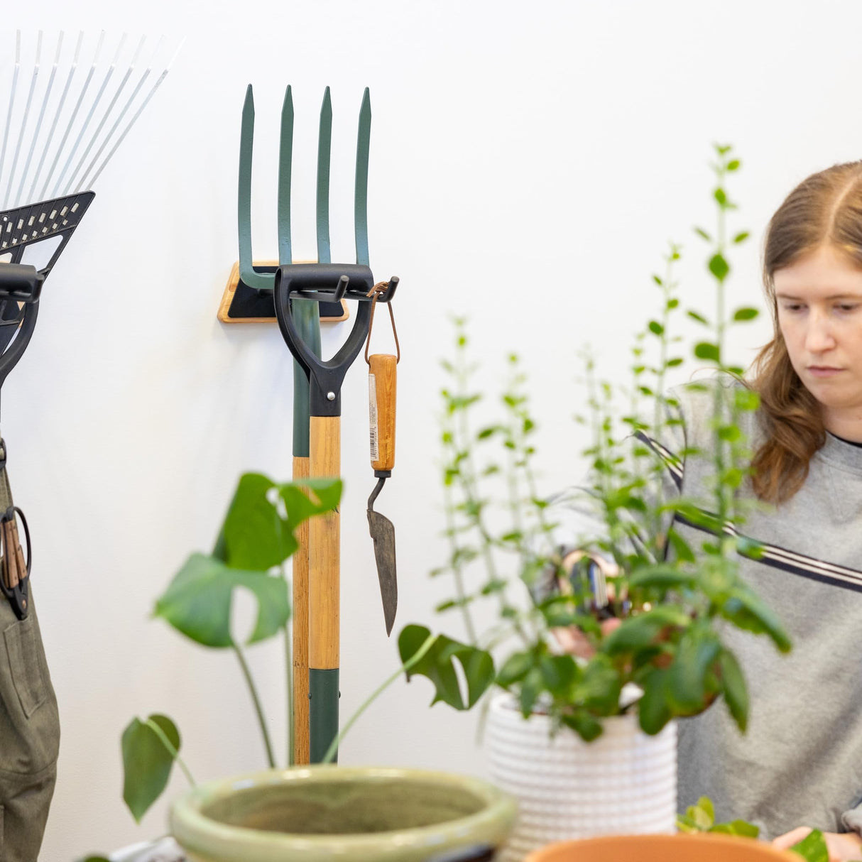 StoreYourBoard Tool Max Single Storage Rack, Solid Wood and Steel, Holds 50 lbs, Wall Mount Home and Garage Hook Organizer and Hanger, Small StoreYourBoard