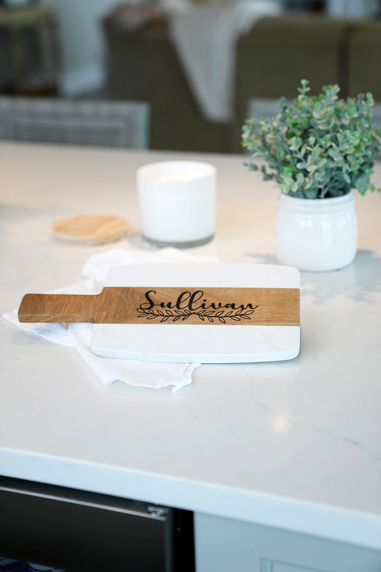 Cheese Board, Personalized Wood Marble Cutting Board, Initial Marble Cheese Board Charcuterie Boards, Engagement Gifts for Couples (Rectangular Wood The Paisley Box