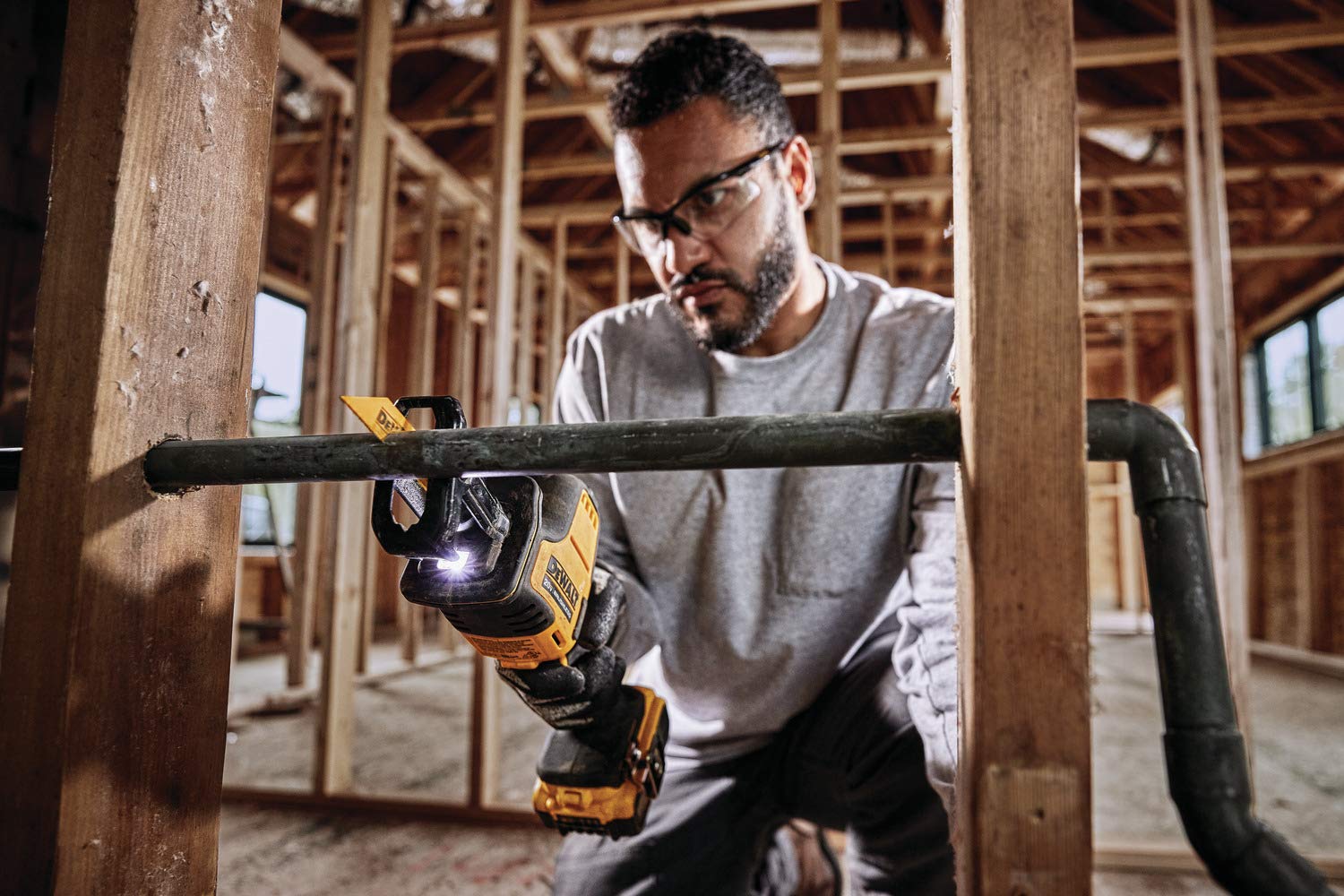 DEWALT ATOMIC 20V MAX* Reciprocating Saw, One-Handed, Cordless, Tool Only (DCS369B) - WoodArtSupply