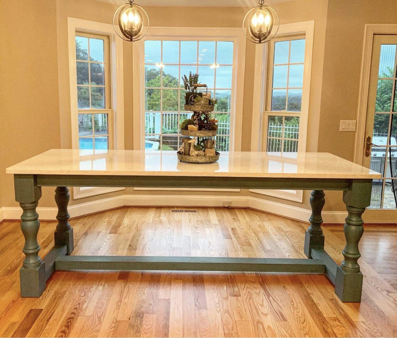 CAROLINA LEG CO. Chunky Monastery Pine Island Leg - Unfinished - Single Leg - Handcrafted in the USA - Dimensions: 5" x 34.5" CAROLINA LEG CO.