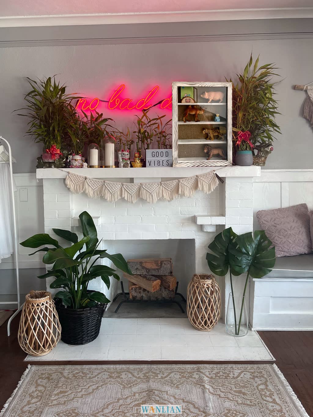 Large Shadow Box with Shelves, 11x16 Wooden Shadow Box Display Cabinet with Acrylic Window, 3 Removable Shelves and Linen Back, for Displaying Photo WANLIAN