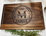 CARVELITA Personalized Wood Cutting Boards For Family, Meaningful Custom Christmas, Wedding, Anniversary Gifts For Couple, Mom, Dad, Friends, CARVELITA