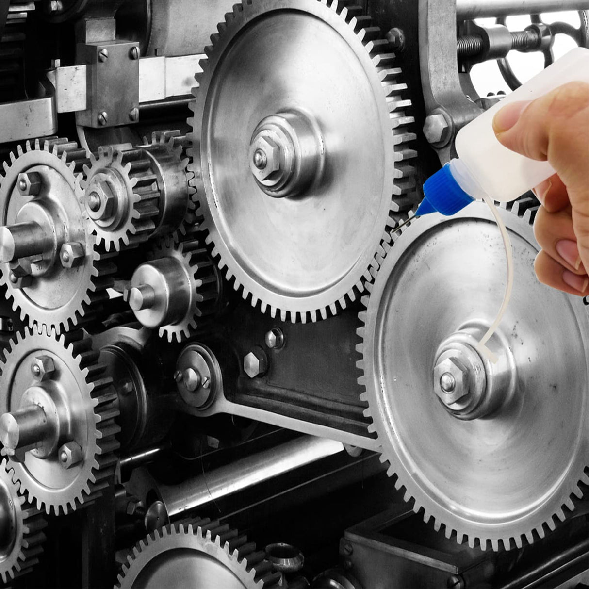 XYSMZM 12 Pcs 1 Ounce Precision Tip Applicator Bottles, 30ML Needle Tip Glue Bottles for DIY Paper Quilling Craft, with 2 Mini Funnel, 6 Color Lids XYSMZM