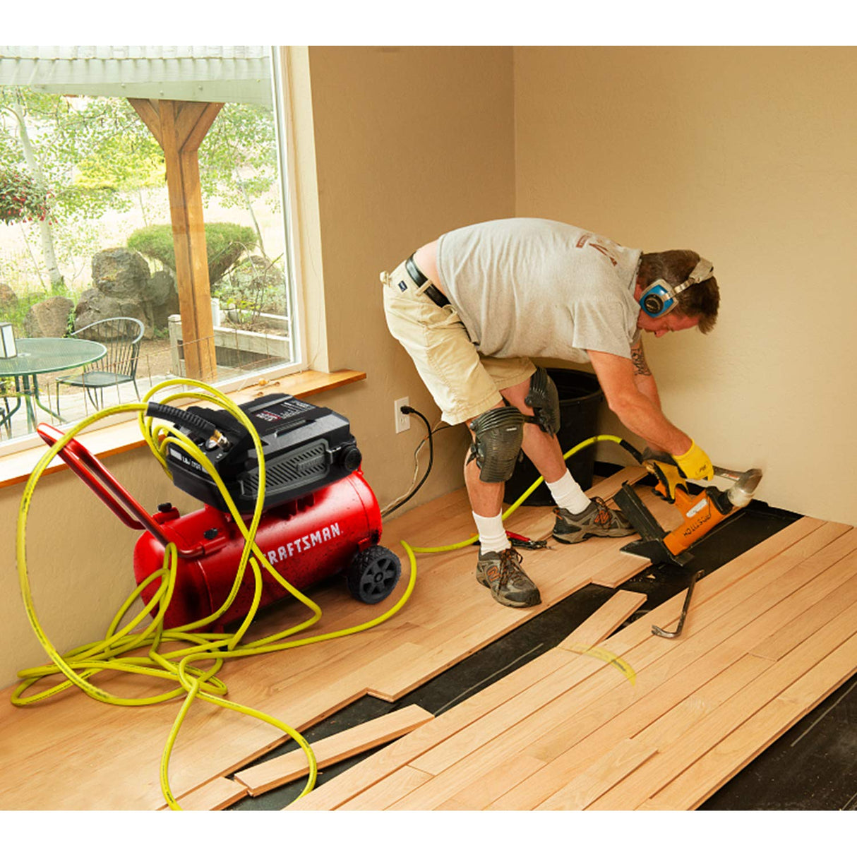 Craftsman Air Compressor, 10 Gallon 1.8 HP Max 175 PSI Pressure, Powerful and Portable Oil Free Compressor, Maintenance Free, for Home, Garage, Craftsman