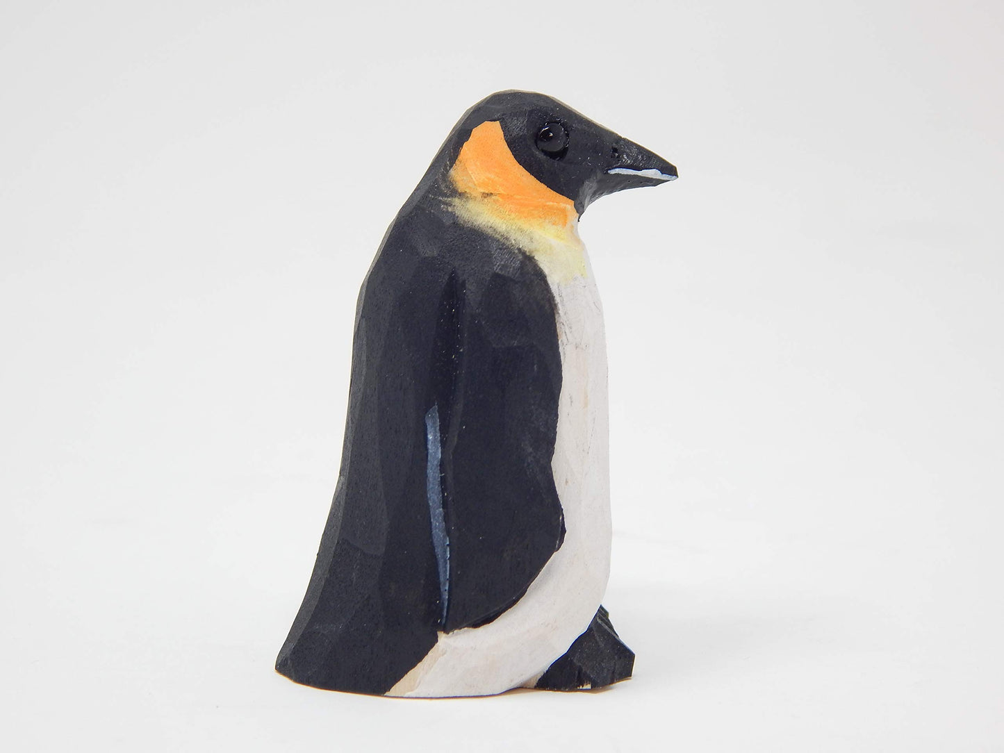 Selsela Penguin Wood Ornament Hanging Animal Figurine Handmade Carved Decoration - WoodArtSupply