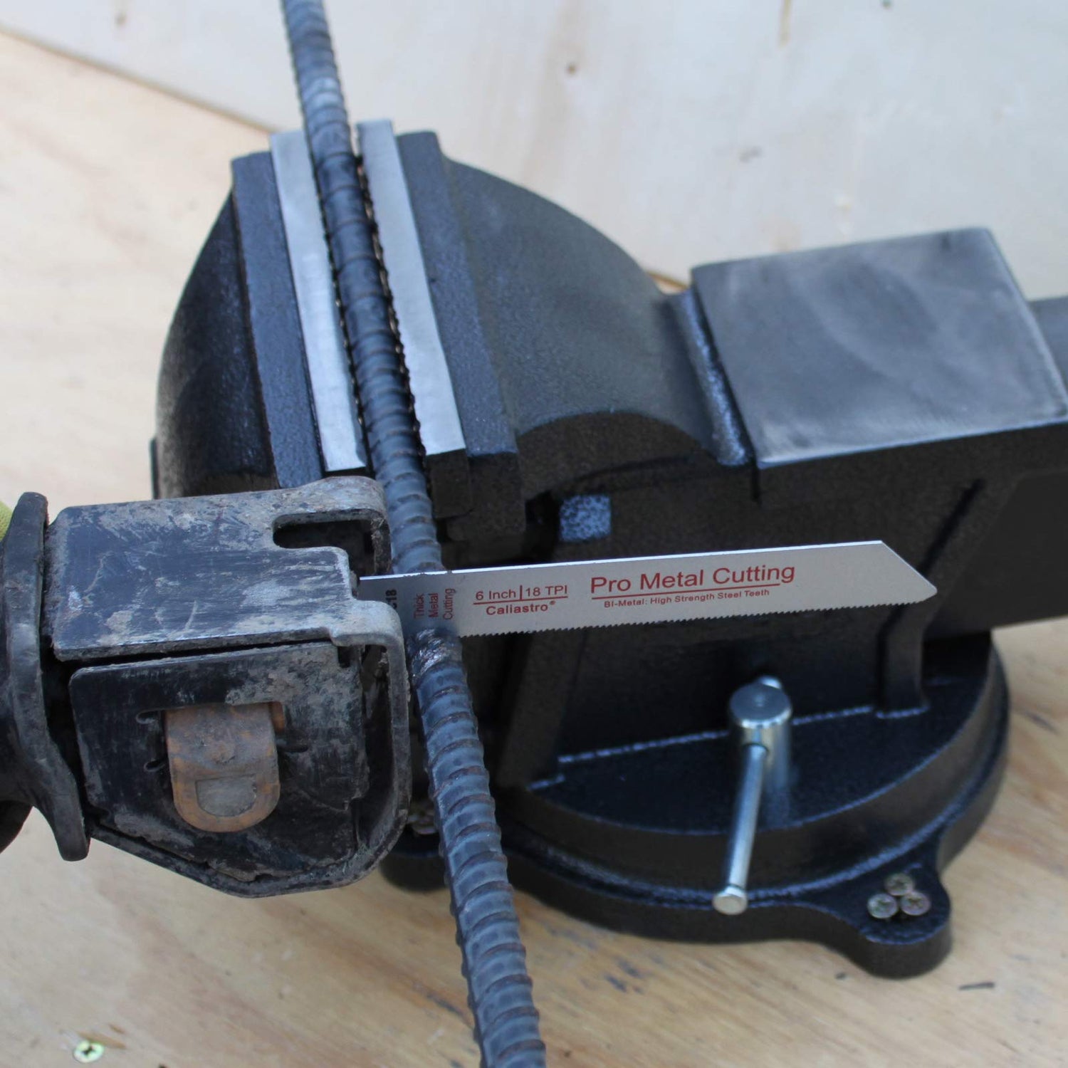 6-Inch Thick Metal Cutting Reciprocating Saw Blades (18 TPI) Made of Long Lasting Bi-Metal (HSS Teeth Bonded to HCS Body) - 8 Pack - Caliastro Caliastro