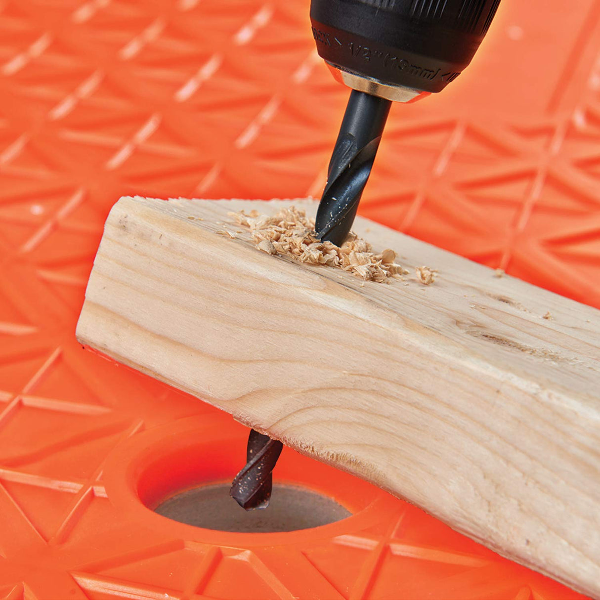 Disston 30146A OmniTable 4 in 1 Portable Workbench Work Table Dolly Scaffold and Creeper Adjustable Height with Folding Legs with Free Blu-MOL Jigsaw OmniTable