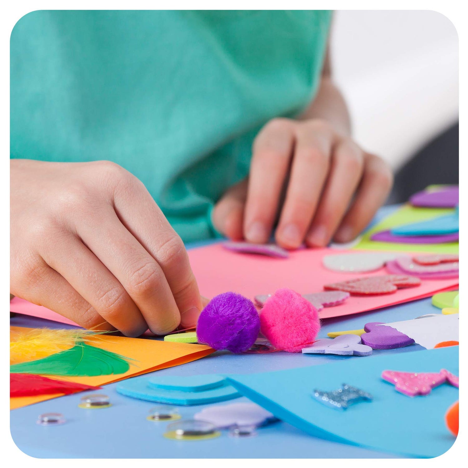 Arts and Crafts Vault - 1000+ Piece Craft Supplies Kit Library in a Box for Kids Ages 4 5 6 7 8 9 10 11 & 12 Year Old Girls & Boys - Crafting Set Dan&Darci