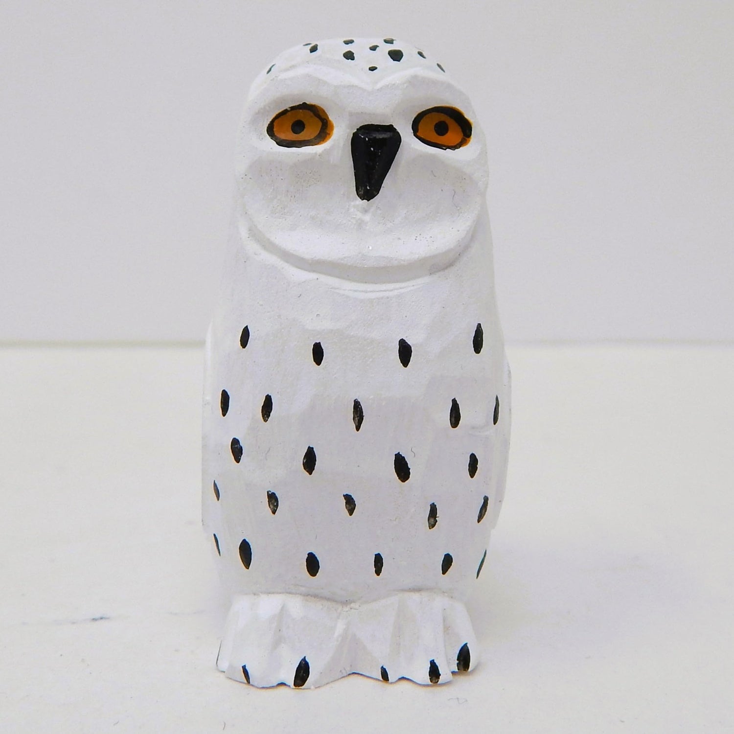 Snowy White Owl Wood Ornament Hanging Animal Figurine Handmade Carved Decoration Selsela