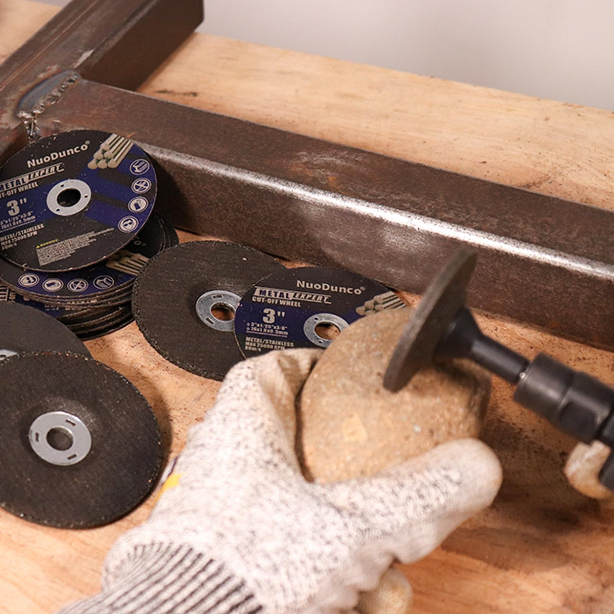 NuoDunco Cut-Off Wheel Mounting Mandrel 1/4" 3/8" 2-Type Mounting Heads, 1/4" Stem Mandrel for Rotary Tool Die Grinder Drill Attachment Angle Air NuoDunco