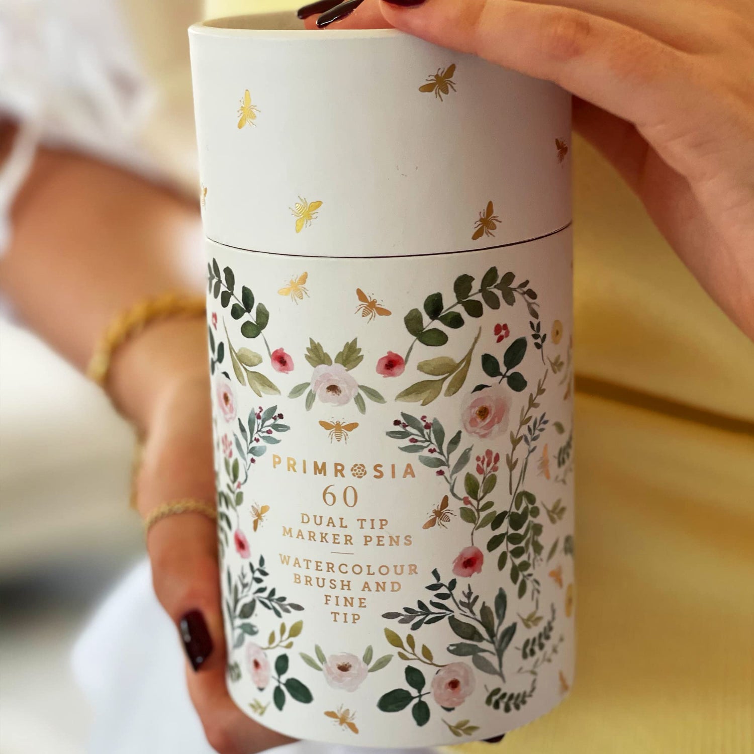 Desk Companions – Versatile Tip Marker Pens and Motivational Perpetual Desk Calendar Primrosia