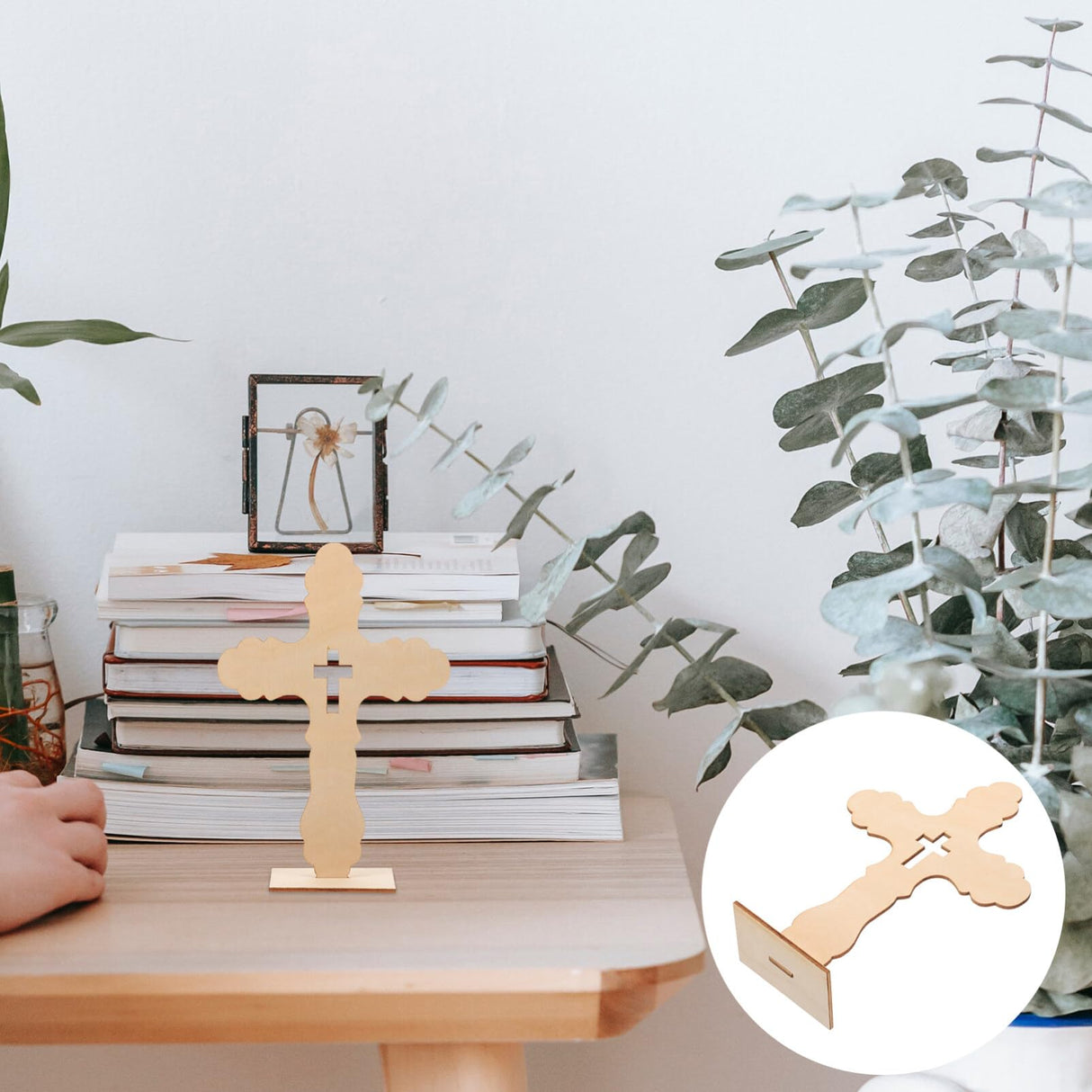 KALLORY Unfinished Wood Crosses with Stand, 10pcs Wood Standing Christian Cross Religious Jesus Cross Tabletop Altar Cross Figurine for Crucifix KALLORY