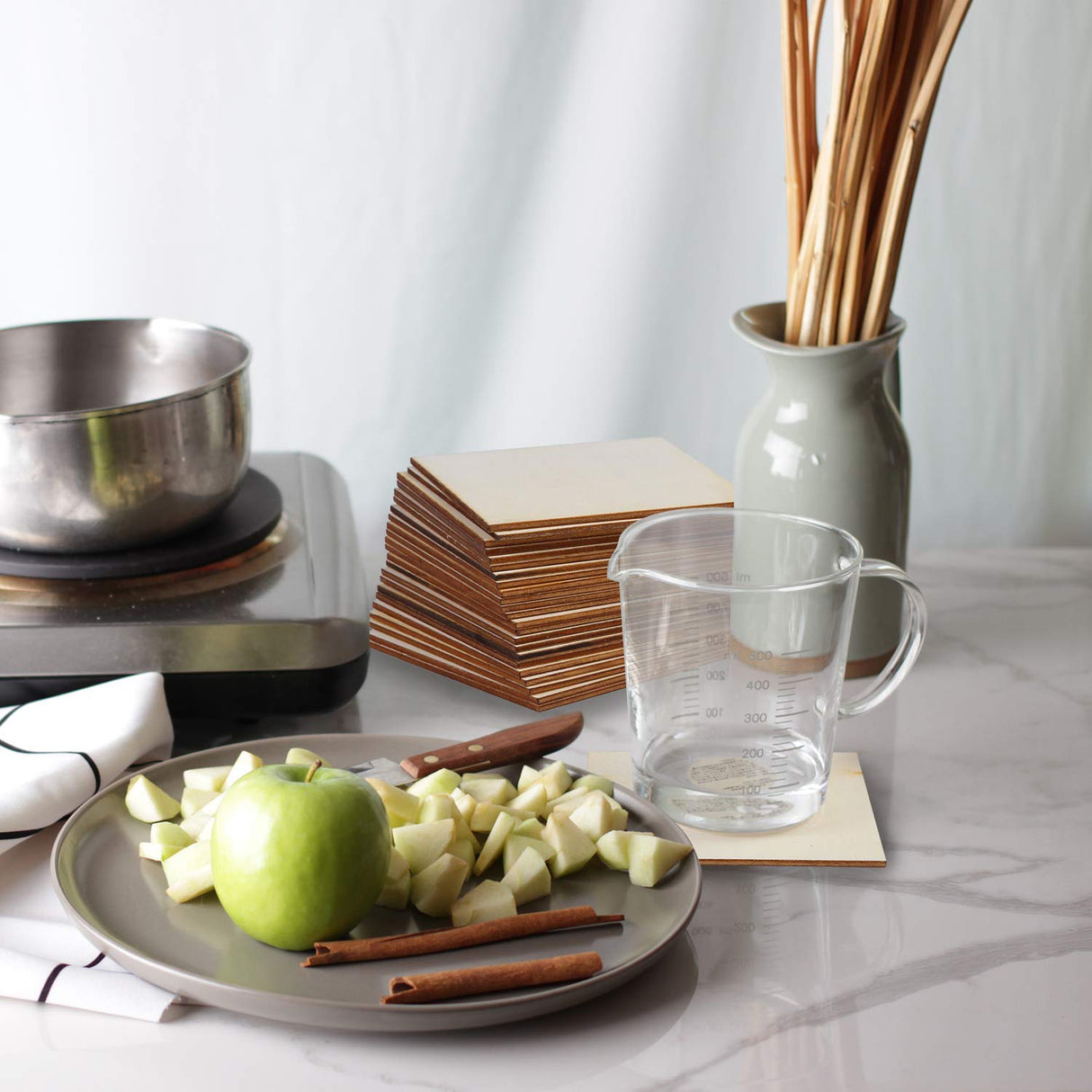 Balsa Wood Sheets Wood Pieces 50 Pcs 4x4 Inch Wooden Cutout Tiles Blank Wood Slices Wooden Squares for DIY Crafts Home Decoration Painting Staining Thiecoc