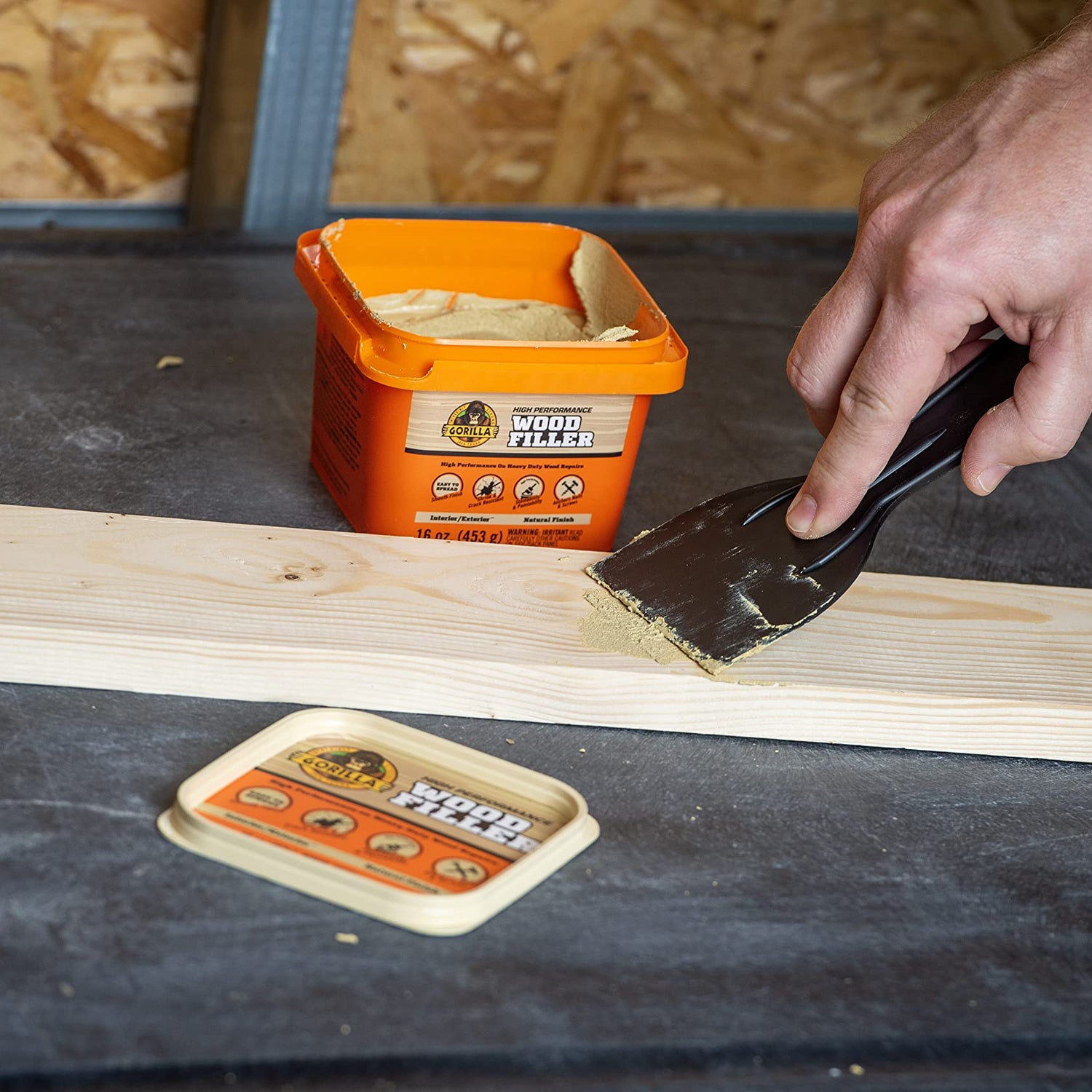Gorilla All Purpose Wood Filler Wood Repair Kit with Putty Knife and Sanding Block Gorilla