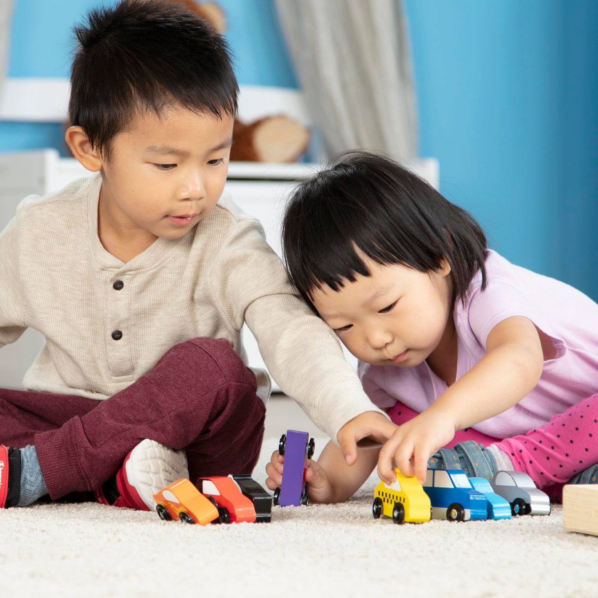 Melissa & Doug Wooden Cars Vehicle Set in Wooden Tray - Toys For Toddlers And Kids Ages 3+ Melissa & Doug
