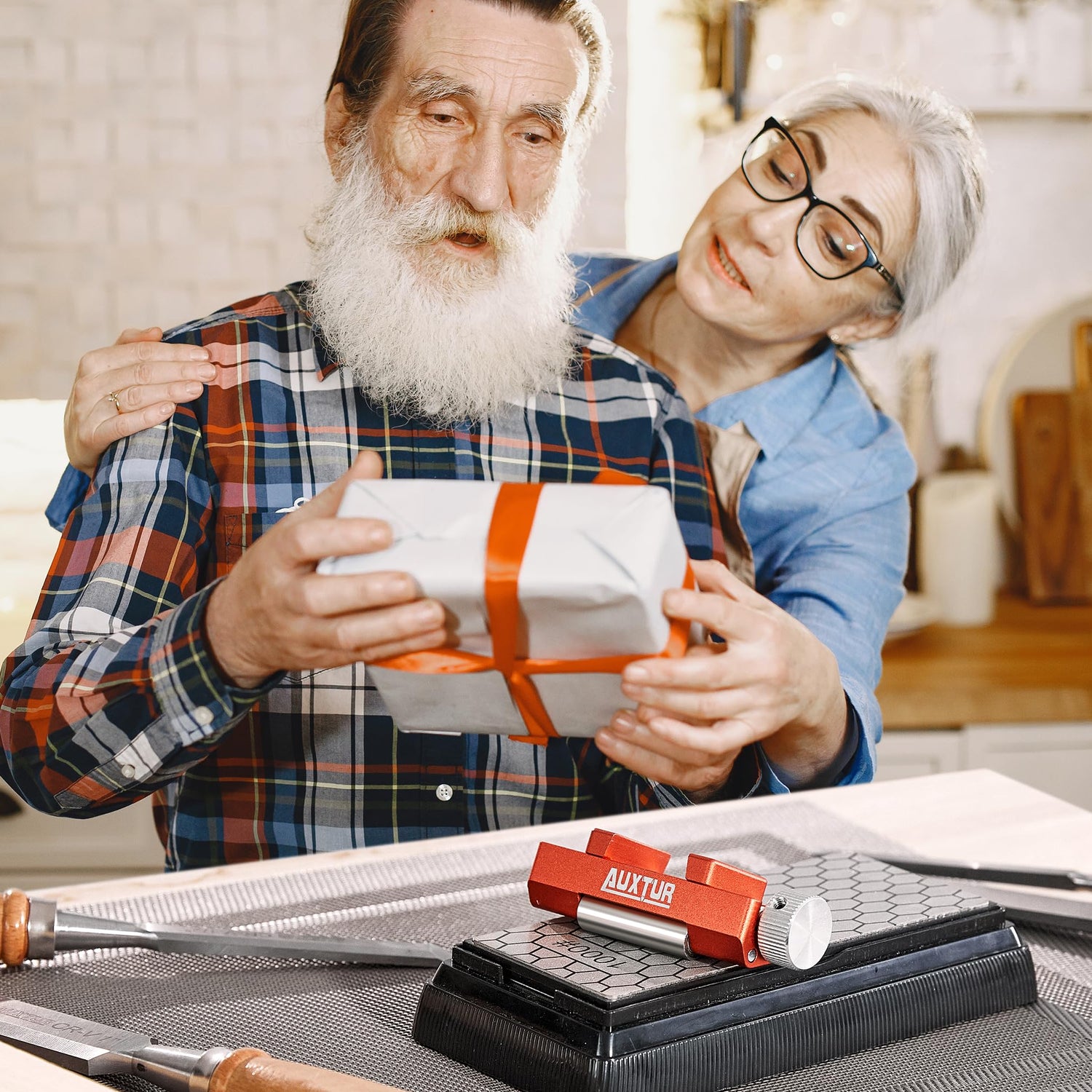 AUXTUR Sharpening Stone with Honing Guide Tool,chisel set for Woodworking,Flattening Stone,Complete Sharpening System Tools for Chisel Sharpening and AUXTUR