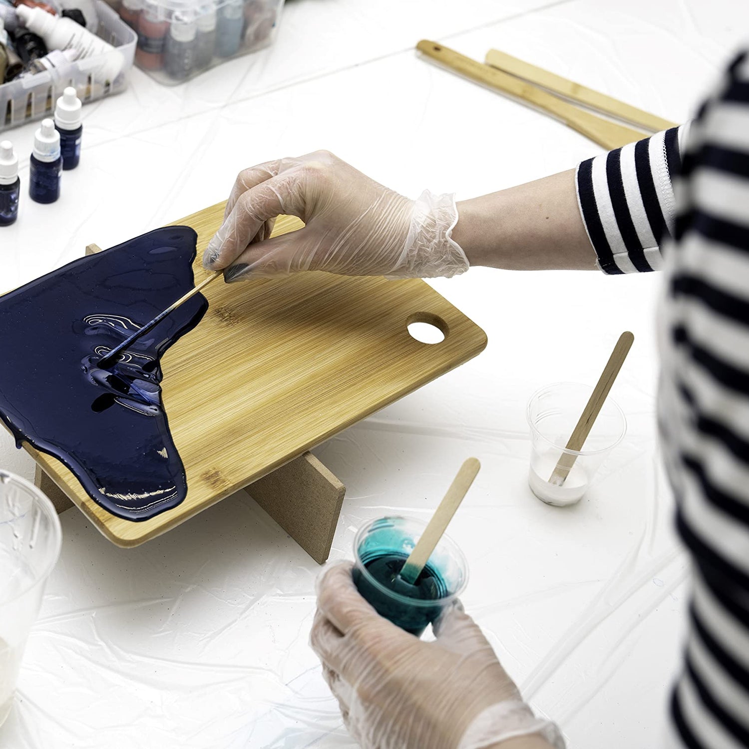 [100 Pack - 1oz] Epoxy Resin Mixing/Medicine Cups with 50 Bonus Mixing Sticks - 1 Ounce Graduated Plastic Cups (1 Sleeve) - EpoxyStix EpoxyStix