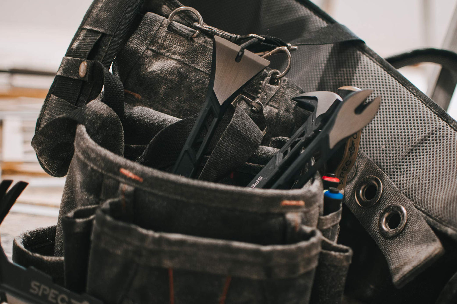 Spec Ops Tools 10" Nail Puller Cats Paw Pry Bar, High-Carbon Steel Spec Ops