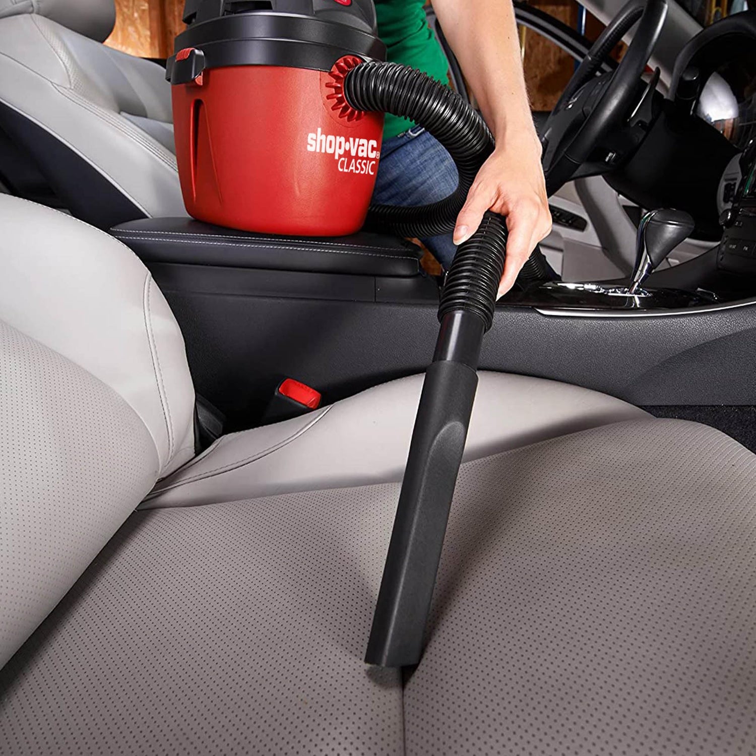 Shop-Vac 1.5 Gallon 2.0 Peak Wet Dry Vacuum, Portable Compact Shop Vacuum with Collapsible Handle Wall Bracket & Attachments, ‎2030100 Shop-Vac