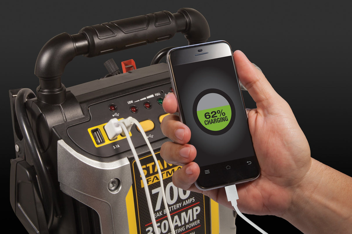 700 Peak Amp Automotive Jump Starter, Portable Power – Triple 15W USB Ports, 120 PSI Air Compressor STANLEY